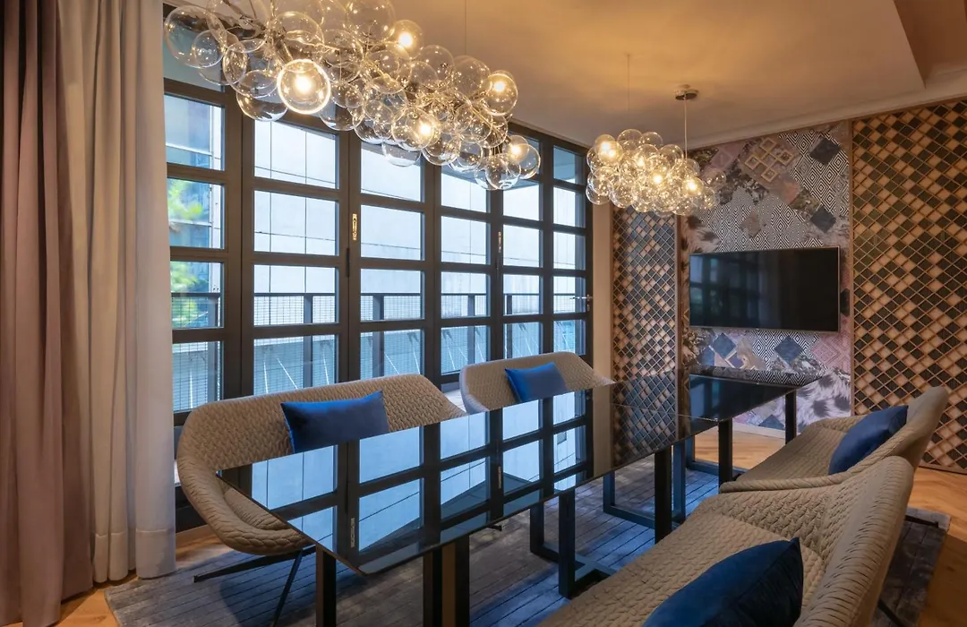 Ovolo Central-1