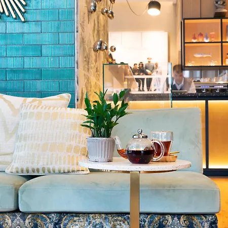 Ovolo Central-2